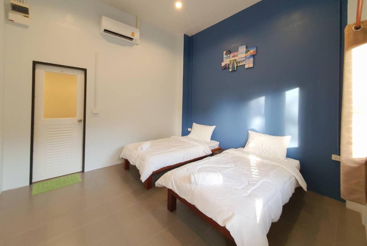 We Hostel Khaolak Khao Lak Eksteriør billede